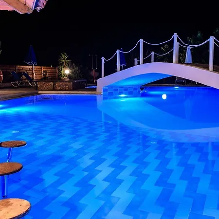 Dias * Paralia Kourna