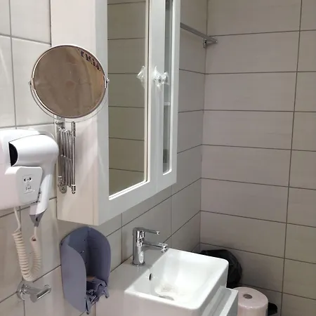 Dias