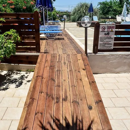 Apartment Dias Paralia Kourna